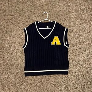 H&M oversized sweater vest